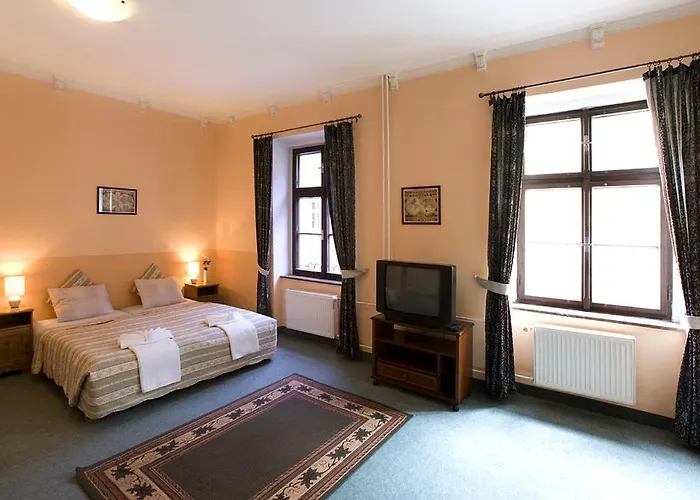 Hotel Columbo 3*