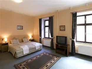 Columbo Szálloda 3*