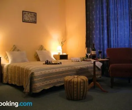 Columbo Szálloda 3*