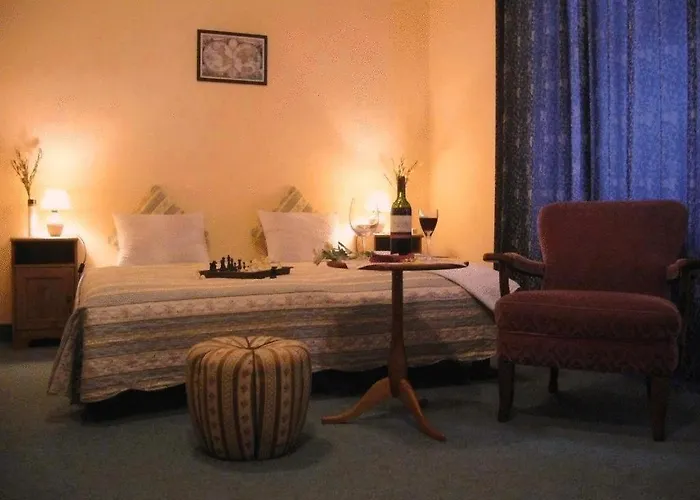 Hotel Columbo 3*